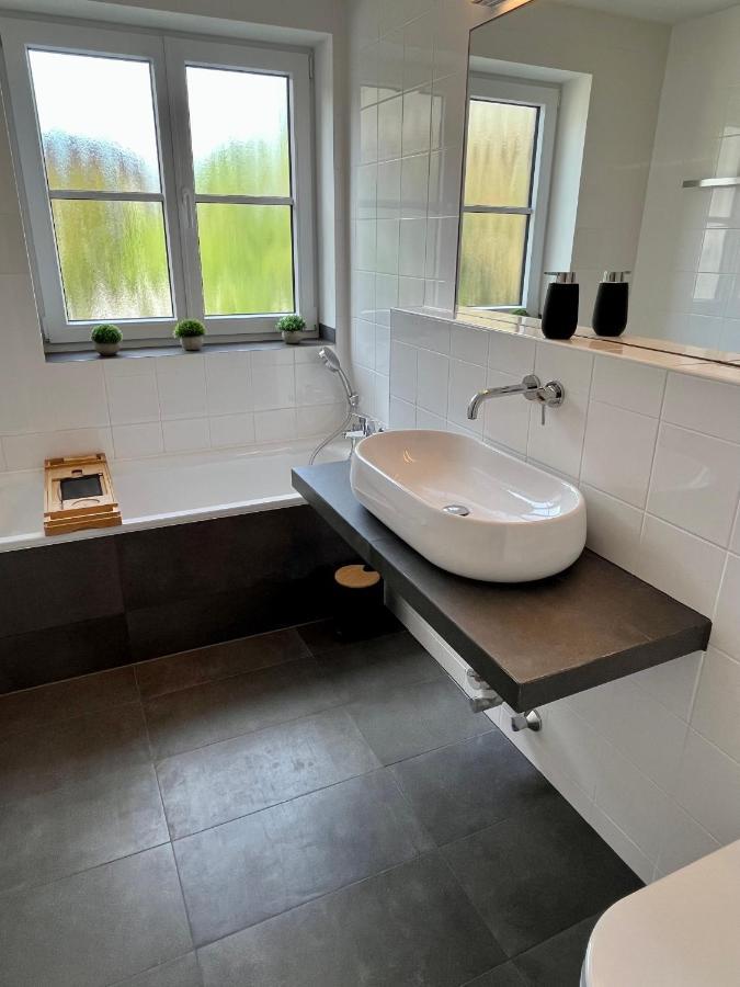 Апартаменти Uniqe I Stilvolle 115Qm I Terrasse I Bbq Фельдафінг Екстер'єр фото
